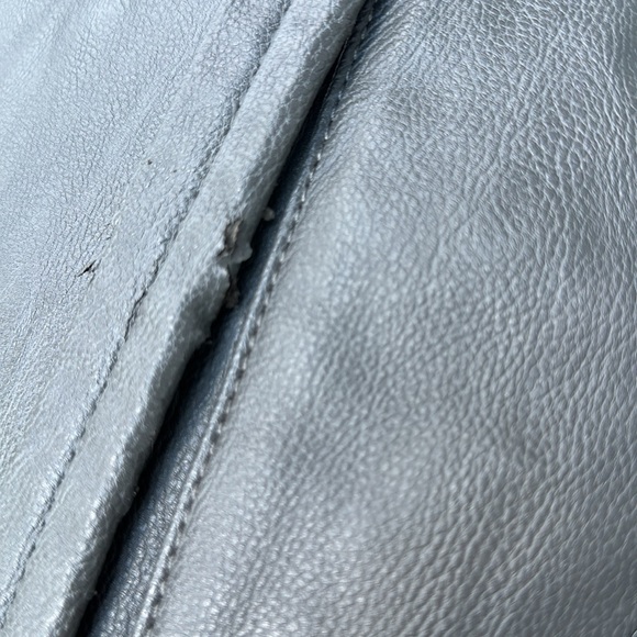 Gray clutch with beading, never used, slight imperfections - Picture 6 of 8